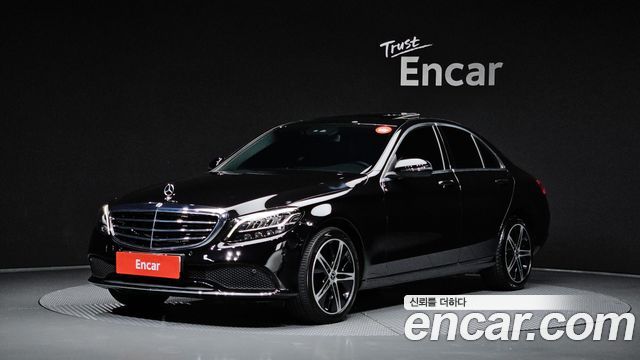 Mercedes-Benz C-Class (W205) C220 d 4MATIC Exclusive 2019 — фото 1