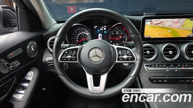 Mercedes-Benz C-Class (W205) C220 d 4MATIC Exclusive 2019 — фото 13