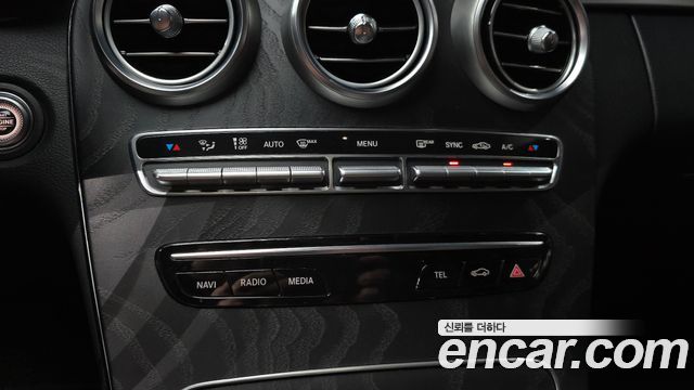 Mercedes-Benz C-Class (W205) C220 d 4MATIC Exclusive 2019 — фото 18
