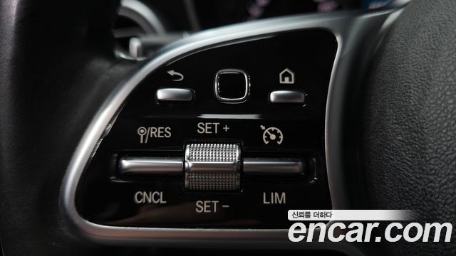 Mercedes-Benz C-Class (W205) C220 d 4MATIC Exclusive 2019 — фото 31