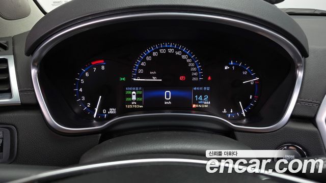 Cadillac SRX 3.0 Luxury 2015 — фото 8