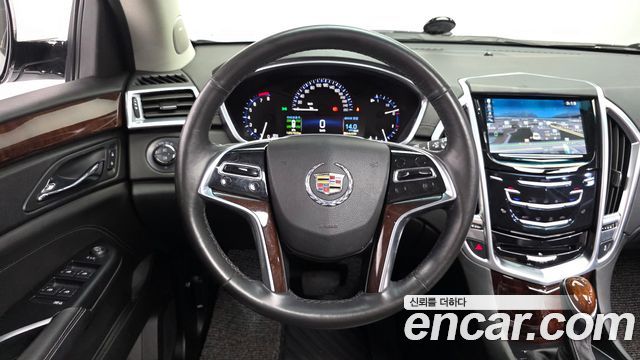 Cadillac SRX 3.0 Luxury 2015 — фото 16