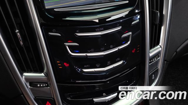 Cadillac SRX 3.0 Luxury 2015 — фото 22