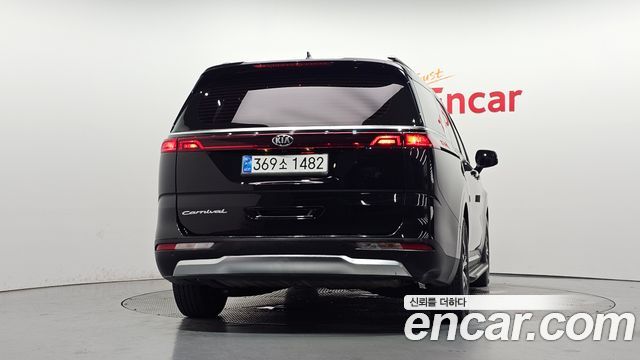Kia Carnival (IV) Diesel 9-Seater Signature 2021 — фото 4