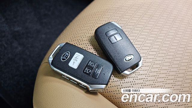 Kia Carnival (IV) Diesel 9-Seater Signature 2021 — фото 35