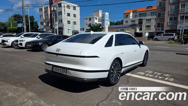 Hyundai Grandeur Hybrid (GN7) Calligraphy 2023 — фото 6