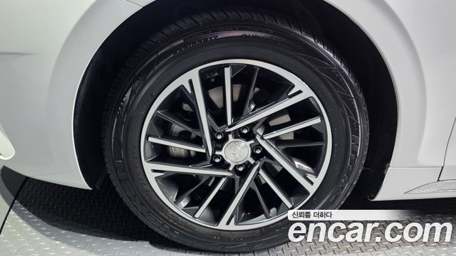 Hyundai Grandeur (IG) 2.5 Premium 2021 — фото 5