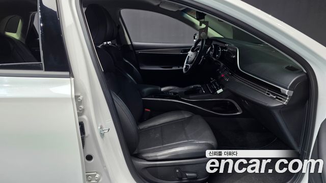 Hyundai Grandeur (IG) 2.5 Premium 2021 — фото 11