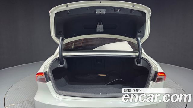 Hyundai Grandeur (IG) 2.5 Premium 2021 — фото 20