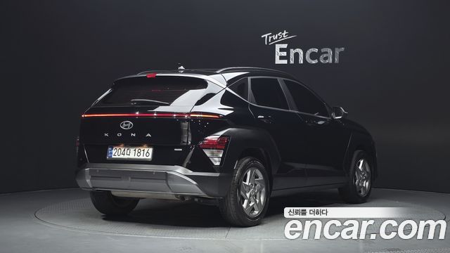 Hyundai Kona (SX2) Gasoline 1.6 Turbo 4WD Premium 2023 — фото 2
