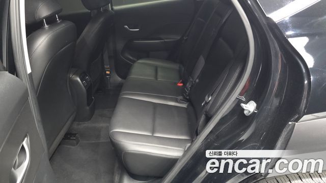 Hyundai Kona (SX2) Gasoline 1.6 Turbo 4WD Premium 2023 — фото 12