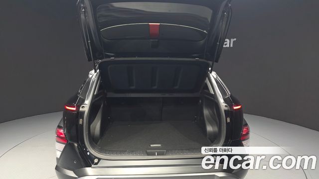 Hyundai Kona (SX2) Gasoline 1.6 Turbo 4WD Premium 2023 — фото 29