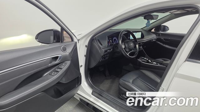 Hyundai Sonata (DN8) 2.0 Premium Plus 2022 — фото 10