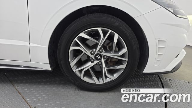 Hyundai Sonata (DN8) 2.0 Premium Plus 2022 — фото 27