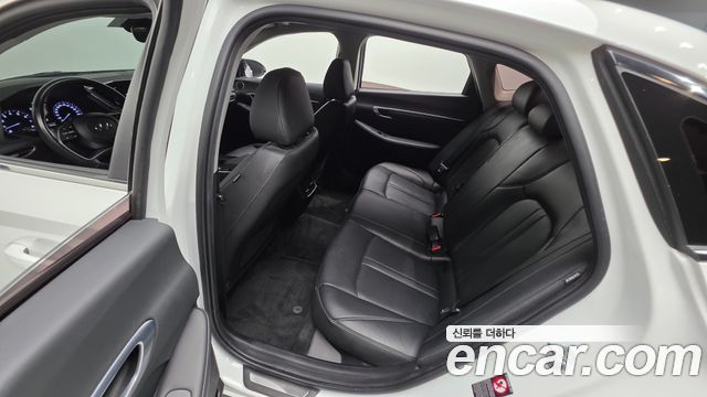 Hyundai Sonata (DN8) 2.0 Premium Plus 2022 — фото 32