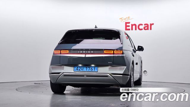 Hyundai Ioniq 5 Long Range AWD Prestige 2023 — фото 4