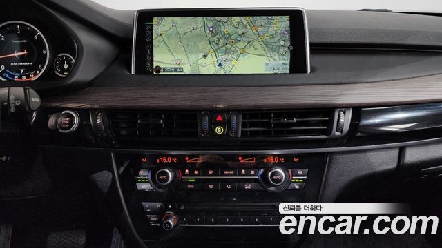 BMW X5 (F15) xDrive 30d 2016 — фото 14
