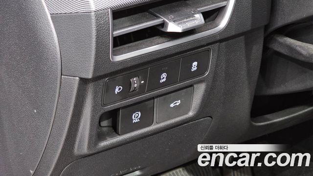 Hyundai Sonata The Edge (DN8) 2.0 Premium 2024 — фото 13