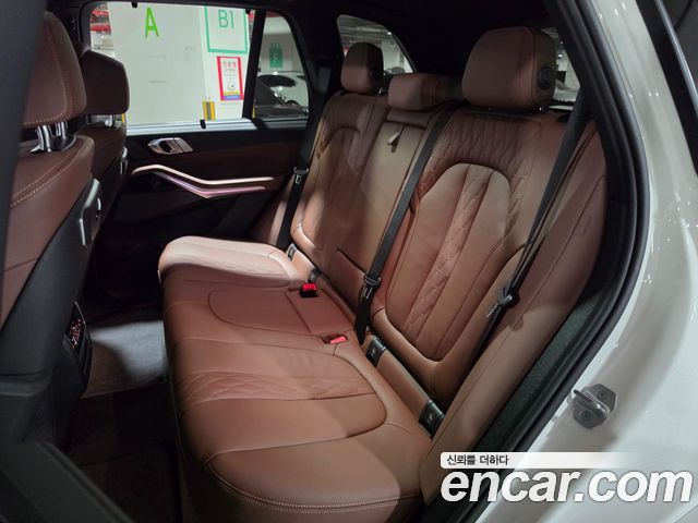 BMW X5 (G05) xDrive 40i M Sport 2024 — фото 10