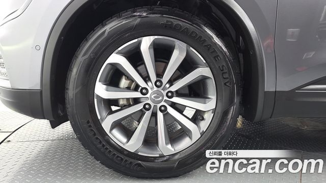 Renault Korea QM6 2.0 LPe LE Signature 2WD 2022 — фото 5