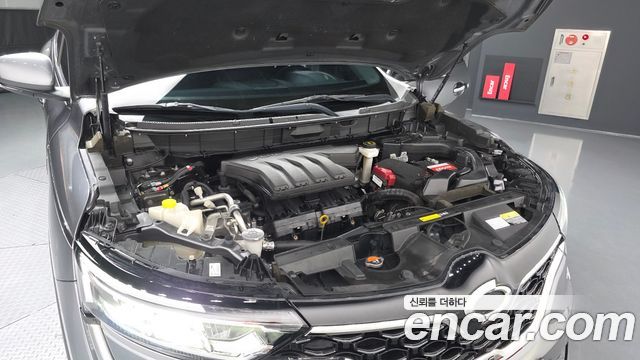 Renault Korea QM6 2.0 LPe LE Signature 2WD 2022 — фото 6