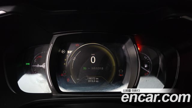 Renault Korea QM6 2.0 LPe LE Signature 2WD 2022 — фото 8