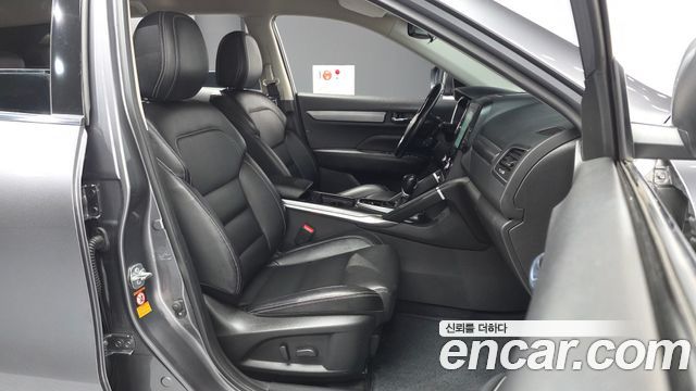 Renault Korea QM6 2.0 LPe LE Signature 2WD 2022 — фото 15
