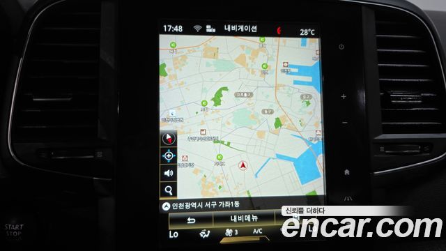 Renault Korea QM6 2.0 LPe LE Signature 2WD 2022 — фото 18