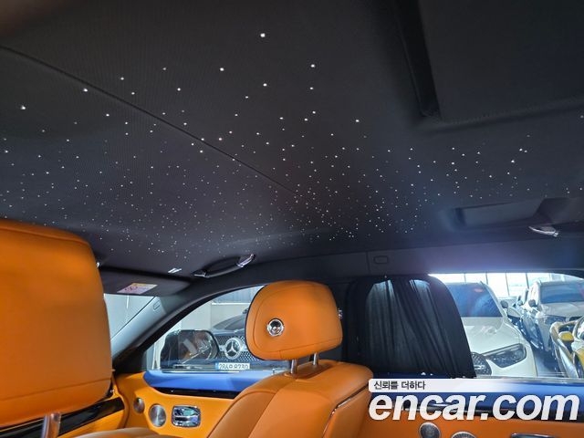 Rolls-Royce Ghost (II) 6.7 EWB V12 2023 — фото 32