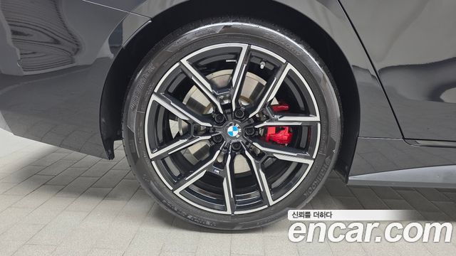 BMW 4 Series (G22) 420i M Sport Pro Gran Coupe 2026 — фото 5