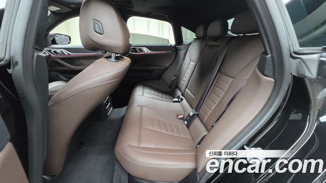 BMW 4 Series (G22) 420i M Sport Pro Gran Coupe 2026 — фото 12