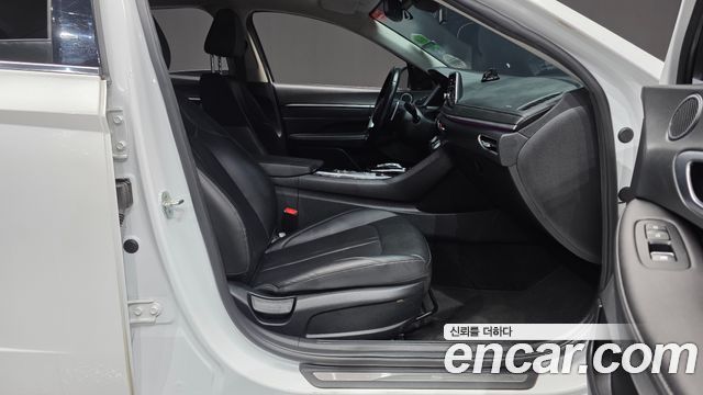 Hyundai Sonata (DN8) 2.0 Premium Plus 2022 — фото 11