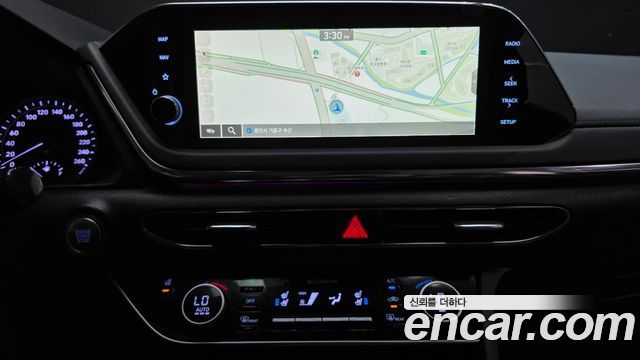 Hyundai Sonata (DN8) 2.0 Premium Plus 2022 — фото 16