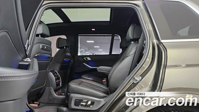 BMW X7 (G07) xDrive 40i M Sport 6STR 2026 — фото 16