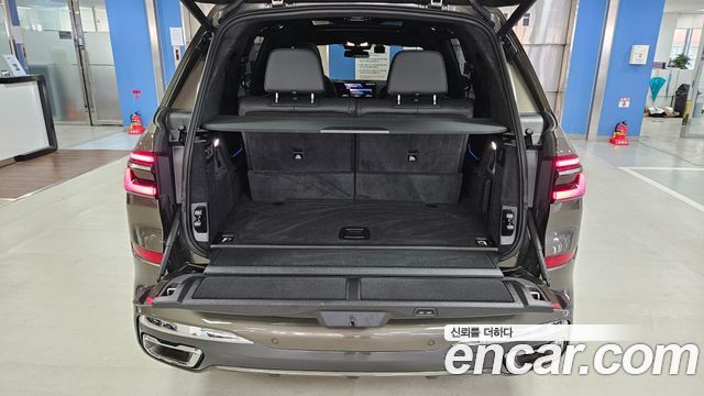 BMW X7 (G07) xDrive 40i M Sport 6STR 2026 — фото 24