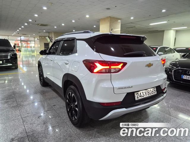 Chevrolet Trailblazer 1.3 Turbo 2WD Premier 2021 — фото 3