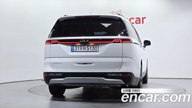 Kia Carnival (IV) Diesel 9-Seater Prestige 2023 — фото 4