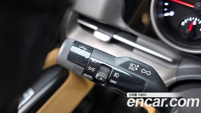 Kia Carnival (IV) Diesel 9-Seater Prestige 2023 — фото 23