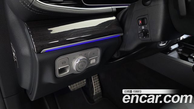 Mercedes-Benz GLE-Class (W167) GLE400d 4MATIC Coupe 2023 — фото 28