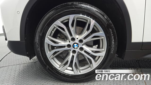 BMW X1 (F48) xDrive 18d Joy 2018 — фото 5