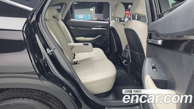 Kia Seltos Gasoline 1.6 Turbo 2WD Gravity 2023 — фото 12