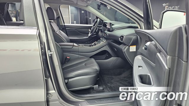 Hyundai Santa Fe HEV 1.6 2WD Exclusive 2022 — фото 11