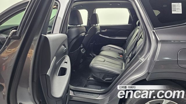 Hyundai Santa Fe HEV 1.6 2WD Exclusive 2022 — фото 26