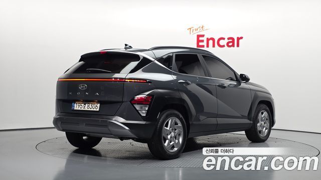 Hyundai Kona Hybrid (SX2) Premium 2023 — фото 2