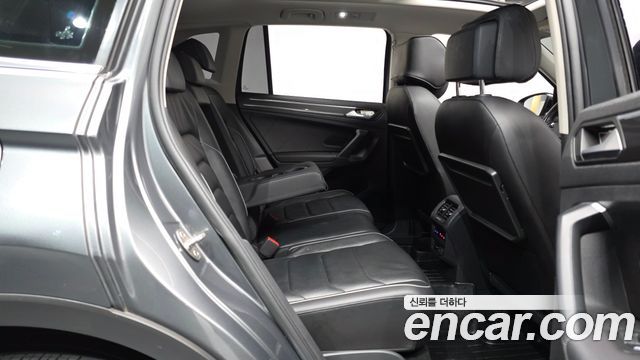 Volkswagen Tiguan (II) 2.0 TDI Prestige 2020 — фото 11