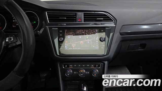Volkswagen Tiguan (II) 2.0 TDI Prestige 2020 — фото 13