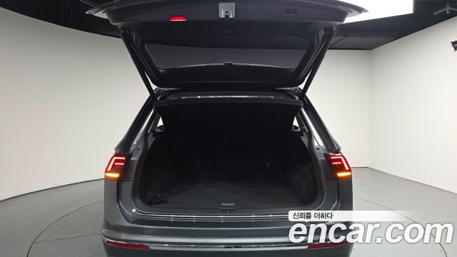 Volkswagen Tiguan (II) 2.0 TDI Prestige 2020 — фото 20