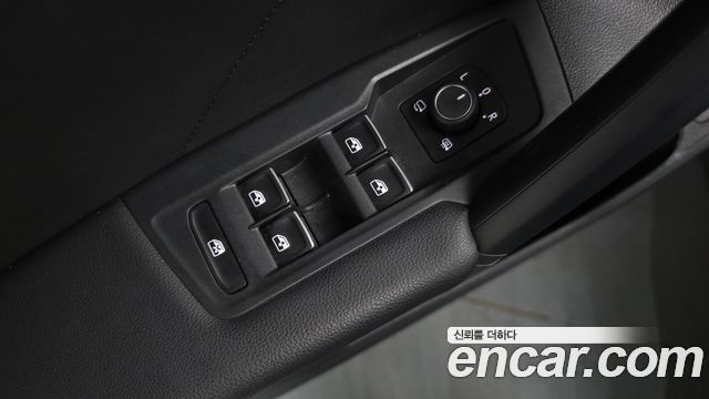 Volkswagen Tiguan (II) 2.0 TDI Prestige 2020 — фото 34