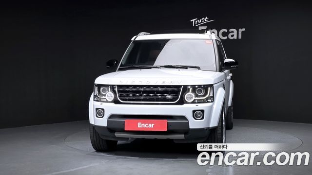 Land Rover Discovery 4 3.0 SDV6 Landmark Edition 2016 — фото 3