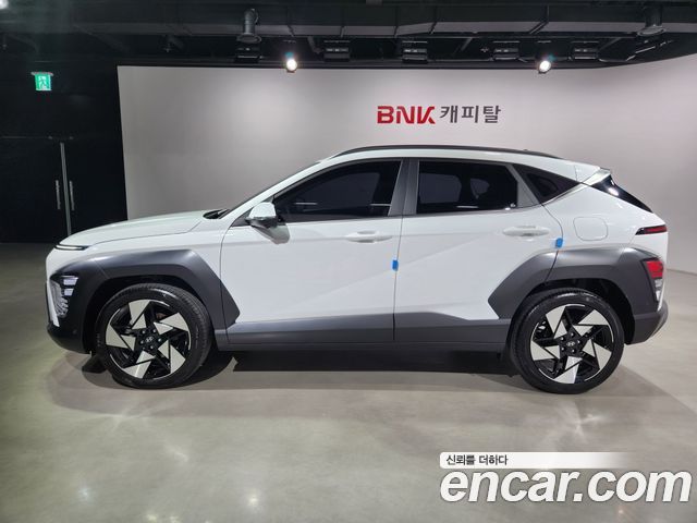 Hyundai Kona (SX2) Gasoline 1.6 Turbo 2WD Inspiration 2024 — фото 3